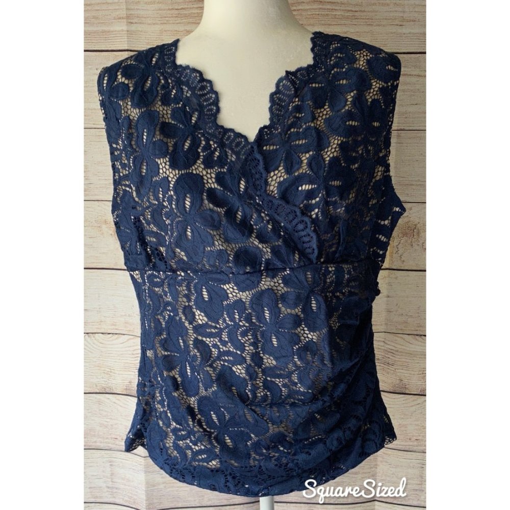 NEW XXL Blue Lace Sleeveless Ruched Blouse NWT - Picture 4 of 8